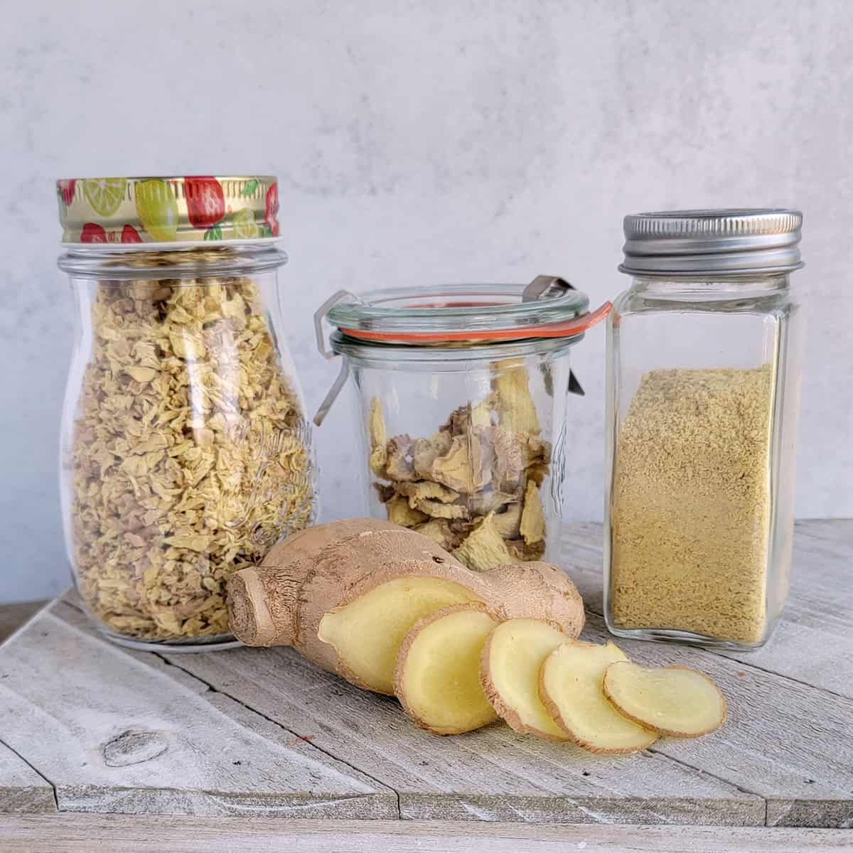 How To Dehydrate Ginger And Make Ginger Powder The Purposeful Pantry