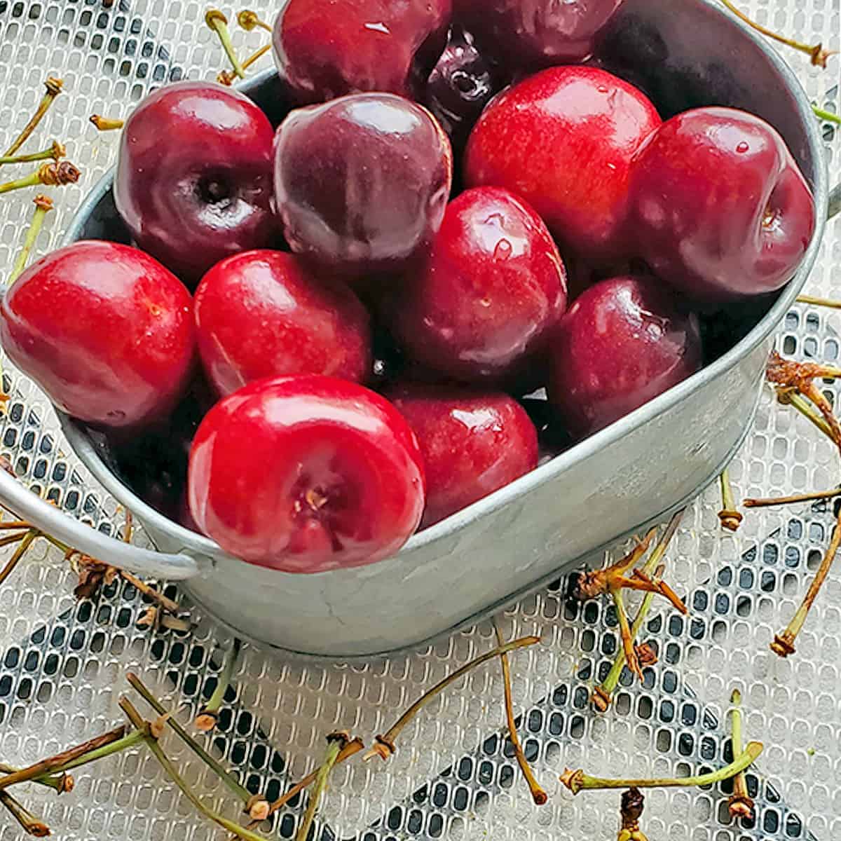 How To Make Cherry Juice (+ Pit Cherries